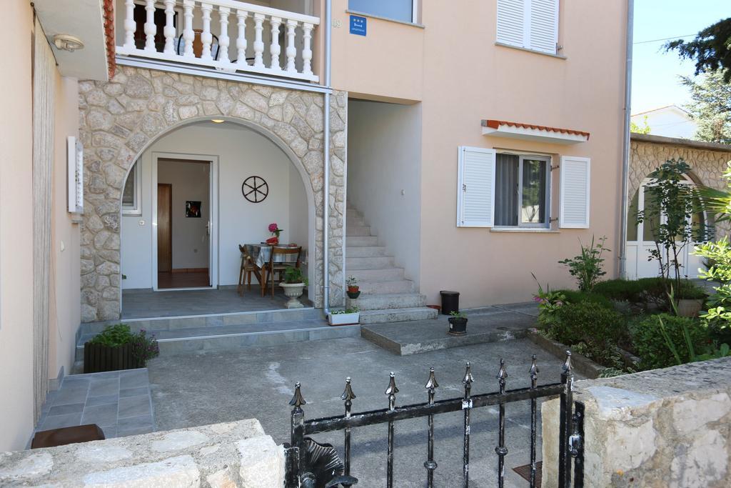 Apartments Mihalic Šilo Exterior foto